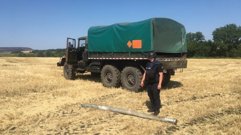 Збираючи врожай пшениці комбайнер натрапив на реактивний снаряд