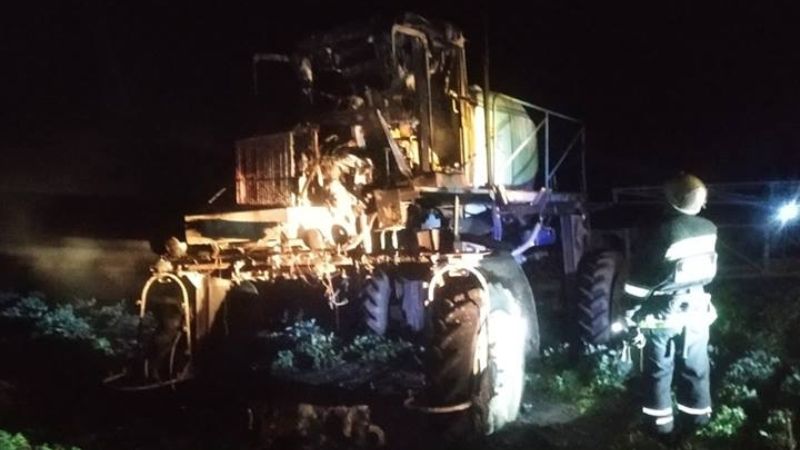 Внаслідок ураження електрострумом на Херсонщині загинув водій самохідного обприскувача