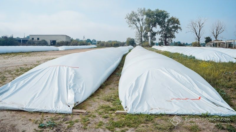 Зернові рукави для для безпечного зберігання врожаю використовують в прифронтових районах